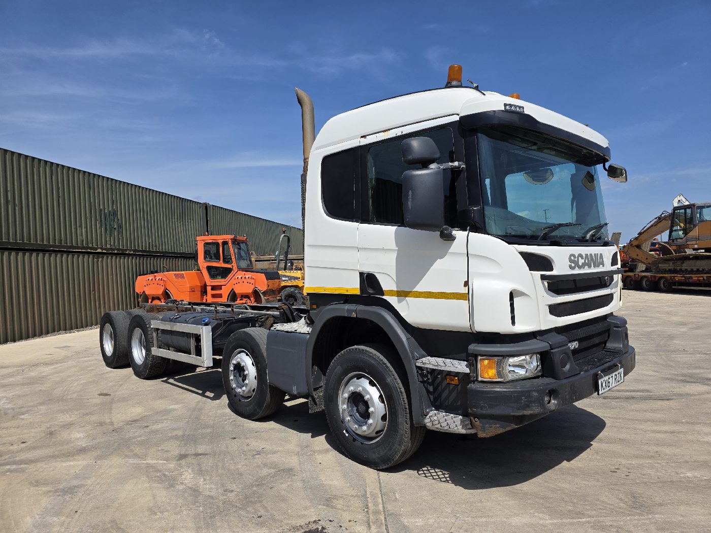 SCANIA P370 8X4 CHASSIS CAB, photograph 1