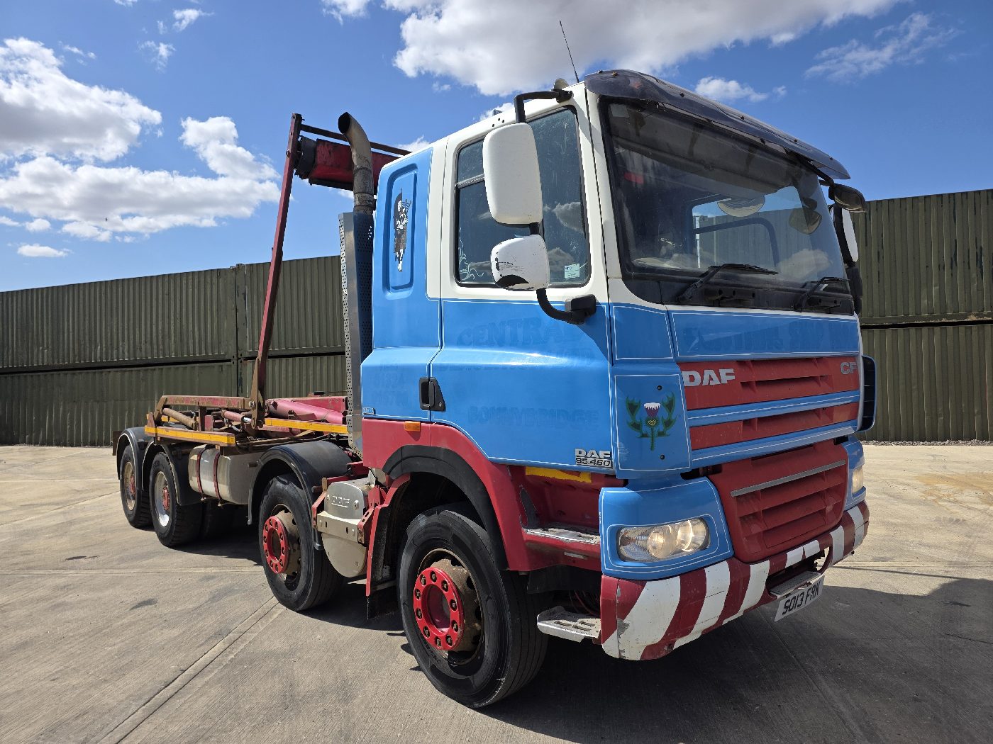 DAF CF85.460 8X4 HOOKLOADER, photograph 1