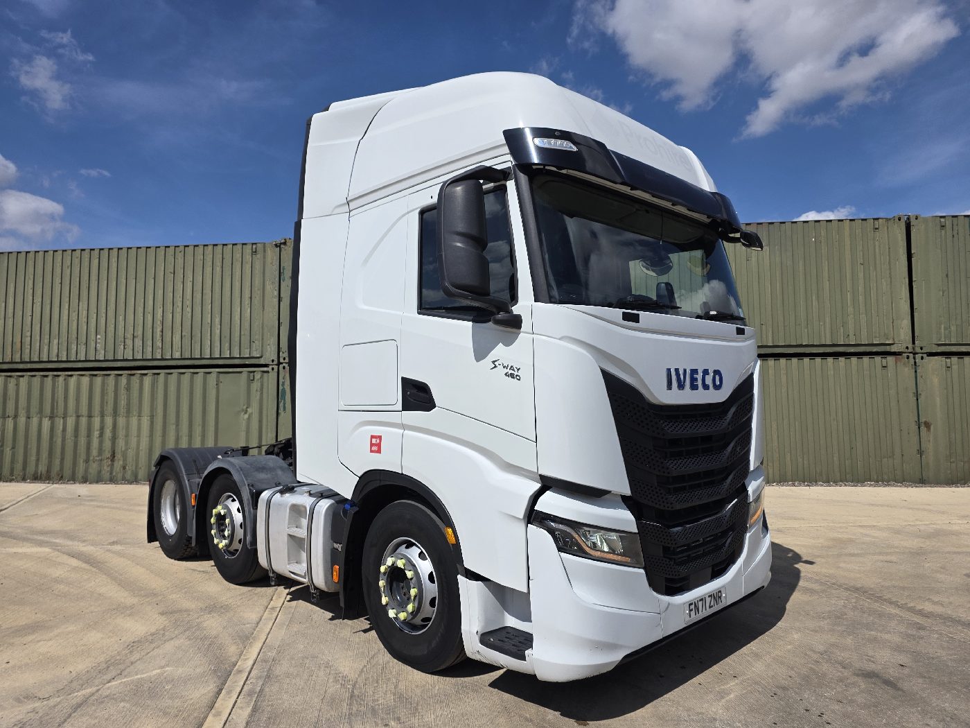 IVECO S-WAY 460 6X2 TRACTOR UNIT, photograph 1